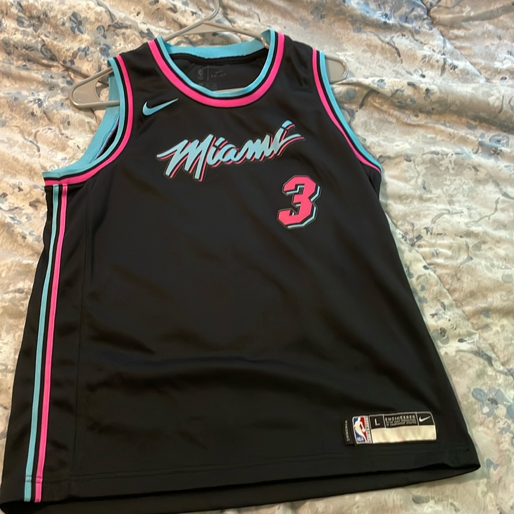 Nike Miami Heat Wade jersey
